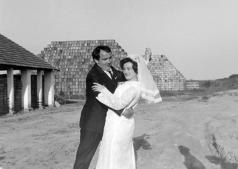 The Gown That Already Has a Story: Inside America's Secondhand Wedding Dress Boom